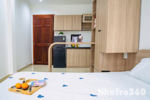 🏡 Cho thuê căn hộ ban công, Q1, đường Thạch Thị Thanh, gần ĐH Y Dược, Chợ Tân Định, Công Viên Lê Văn Tám