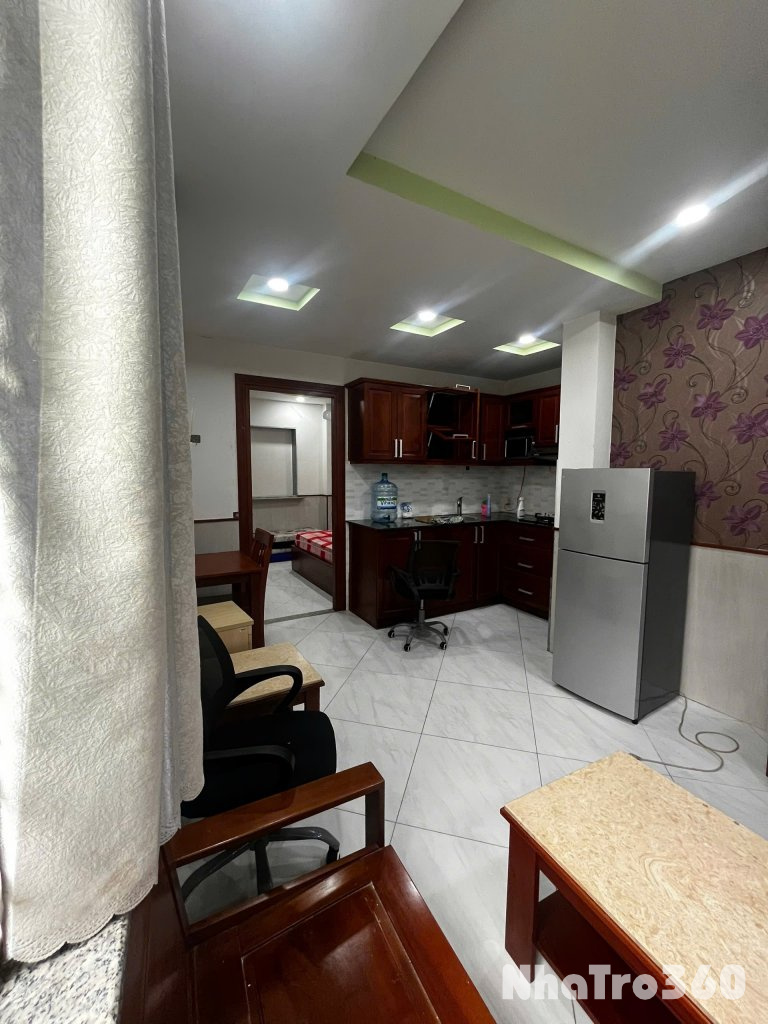 Cho thuê căn hộ 1PN, Q4, đường Bến Vân Đồn, gần Đại Luật, ĐH Nguyễn Tất Thành, Chợ Xóm Chiếu