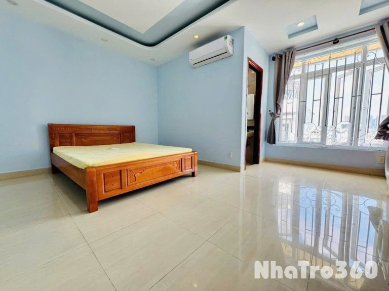 CĂN HỘ CỬA SỔ FULL NỘI THẤT QUẬN 4 GẦN ĐẠI HỌC LUẬT