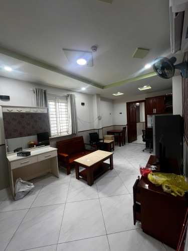 Cho thuê căn hộ 1PN, Q4, đường Bến Vân Đồn, gần Đại Luật, ĐH Nguyễn Tất Thành, Chợ Xóm Chiếu