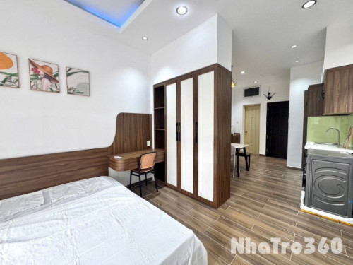 Căn Hộ Dịch Vụ Full Nội Thất Có Ban Công, Máy Giat