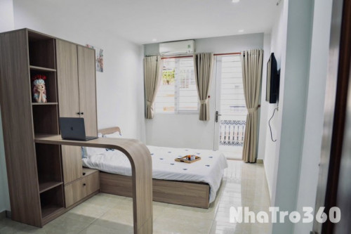 Căn hộ quận 1, ngay Thạch Thị Thanh, ban công