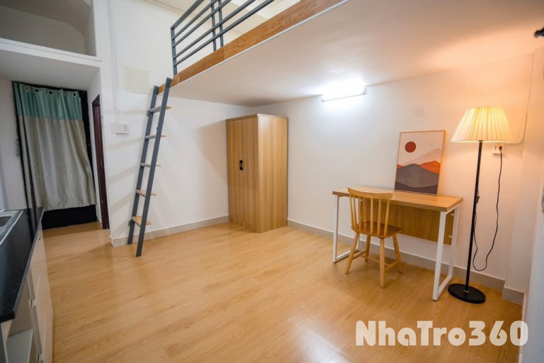 Duplex full nội thất cho hssv ở Quận 1