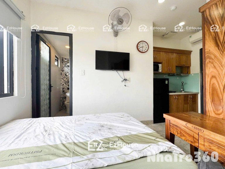 Full nội thất, cửa sổ trời, tự do, giá rẻ