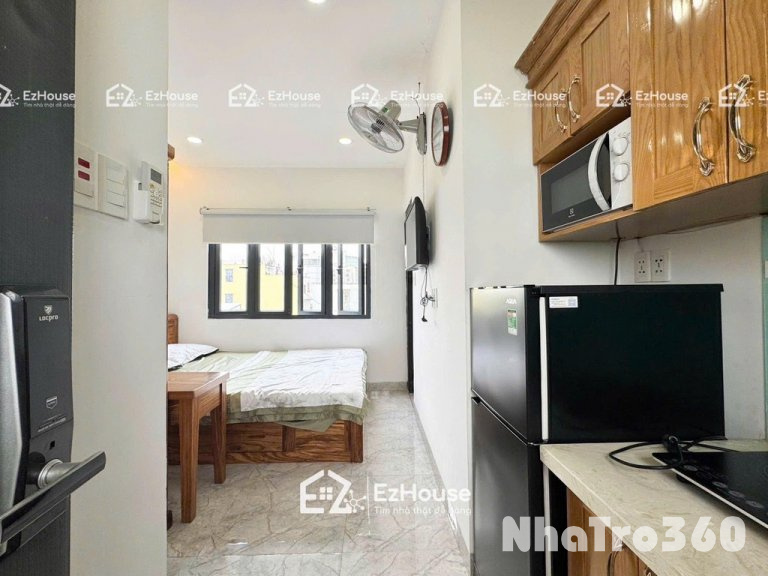 Full nội thất, cửa sổ trời, tự do, giá rẻ