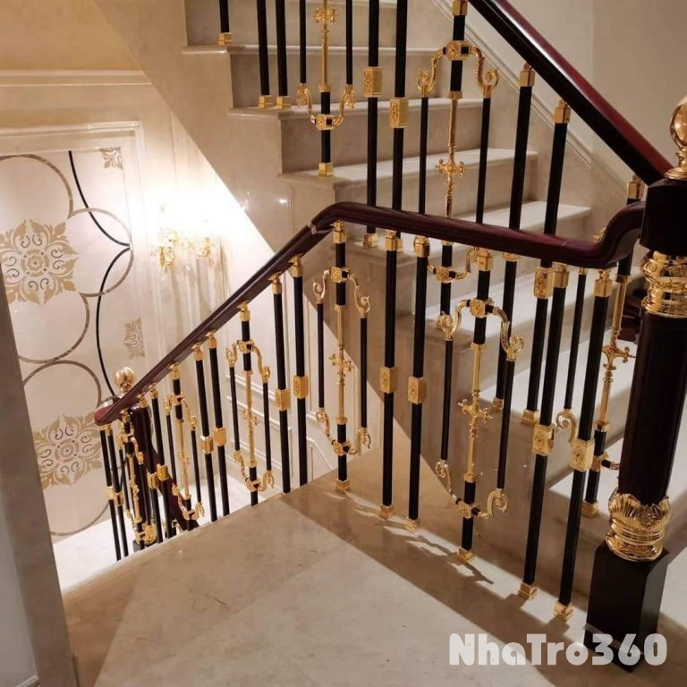 Mình cho thuê nhà đẹp, căn góc, Phố Nguyễn Thị Định, 94m2x 4T vỉa hè 30 Tr