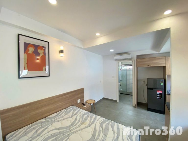 Cho thuê căn hộ Studio Cửa sổ thoáng Q1 gần chợ Bến Thành, Bitexco, Takashimaya, cầu Calmette