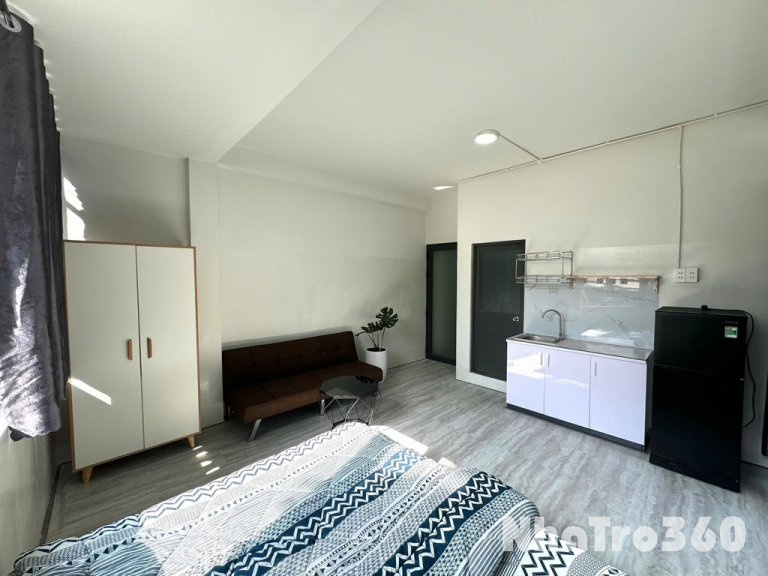 STUDIO BAN CÔNG CÓ MGR GẦN ĐH VĂN HIẾN Q. TÂN BÌNH