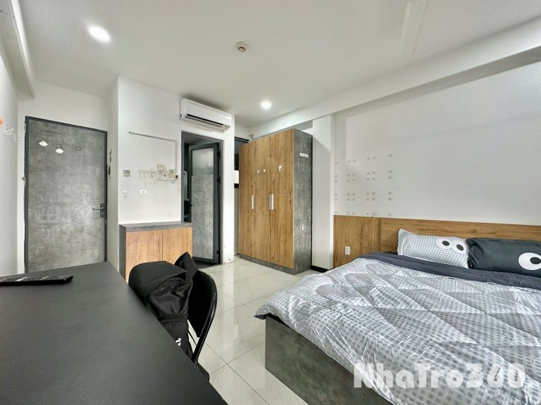 CĂN HỘ 1 PN BAN CÔNG FULL NỘI THẤT QUẬN 10 GẦN CẦU VƯỢT 3 THÁNG 2