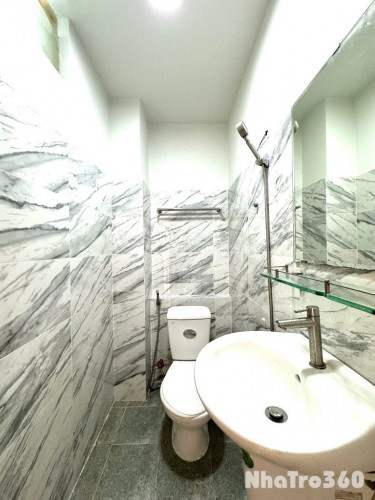 STUDIO BAN CÔNG CÓ MGR GẦN ĐH VĂN HIẾN Q. TÂN BÌNH