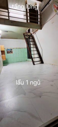 CHO THUÊ NHÀ ĐOÀN NHƯ HÀI (GẦN ĐH LUẬT), PHƯỜNG XÓM CHIẾU (P.13, Q.4 CŨ) GIÁ 5 TRIỆU