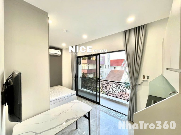 Studio Ban Công Rộng – Full Nội Thất Mới 100% Ngay Trung Tâm Quận 7, Gần Lotte, RMIT, TDTU