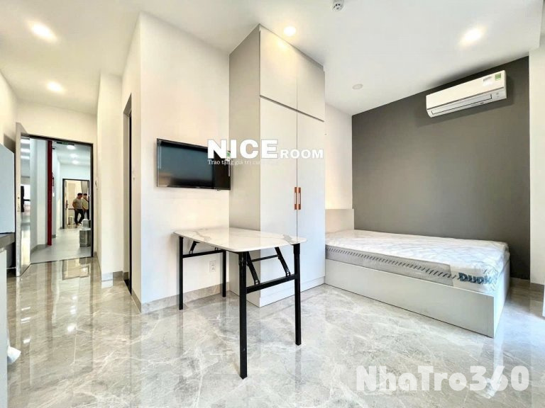 Studio Ban Công Rộng – Full Nội Thất Mới 100% Ngay Trung Tâm Quận 7, Gần Lotte, RMIT, TDTU