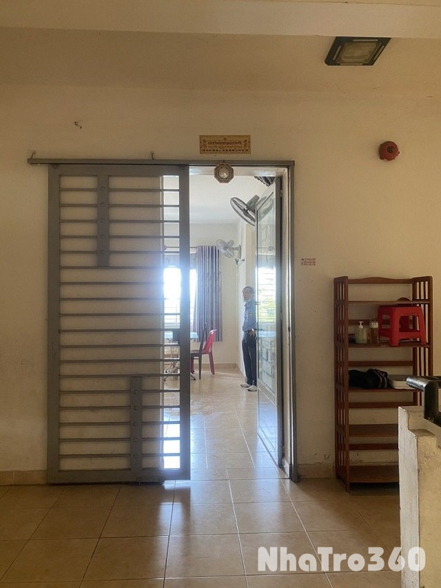 Cho thuê căn hộ 4.6 chung cư lô D Bắc Rạch Chiếc, Phường Phước Long A, quận 9, TP Thủ Đức