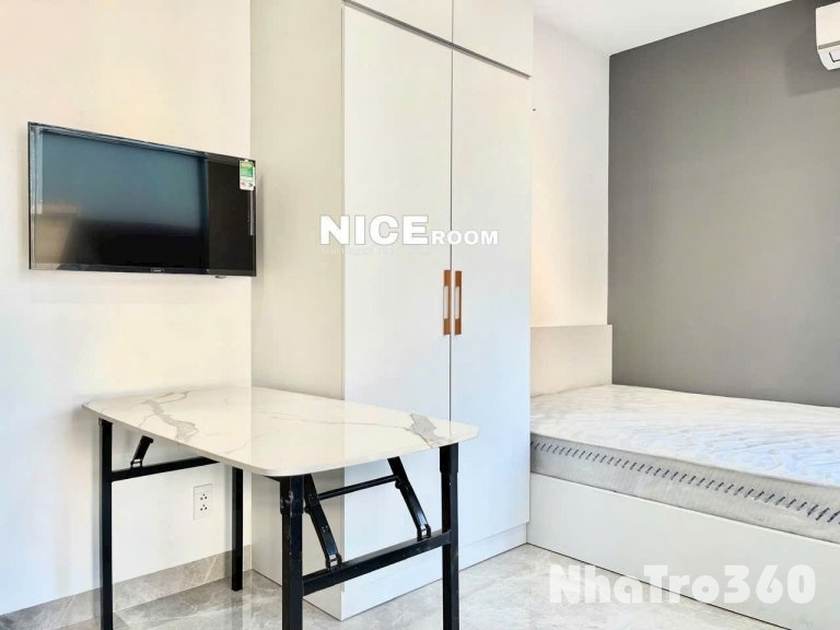 Studio Ban Công Rộng – Full Nội Thất Mới 100% Ngay Trung Tâm Quận 7, Gần Lotte, RMIT, TDTU