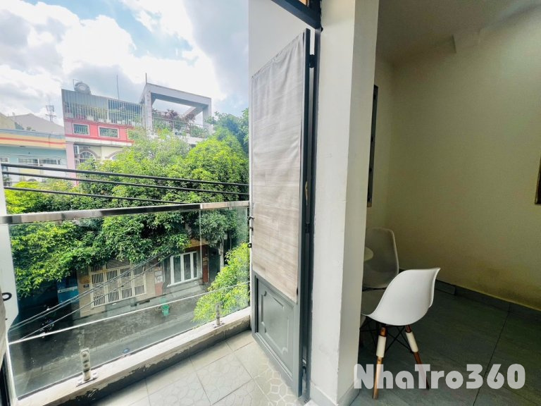 Full nội thất, bancol, tự do, giá rẻ