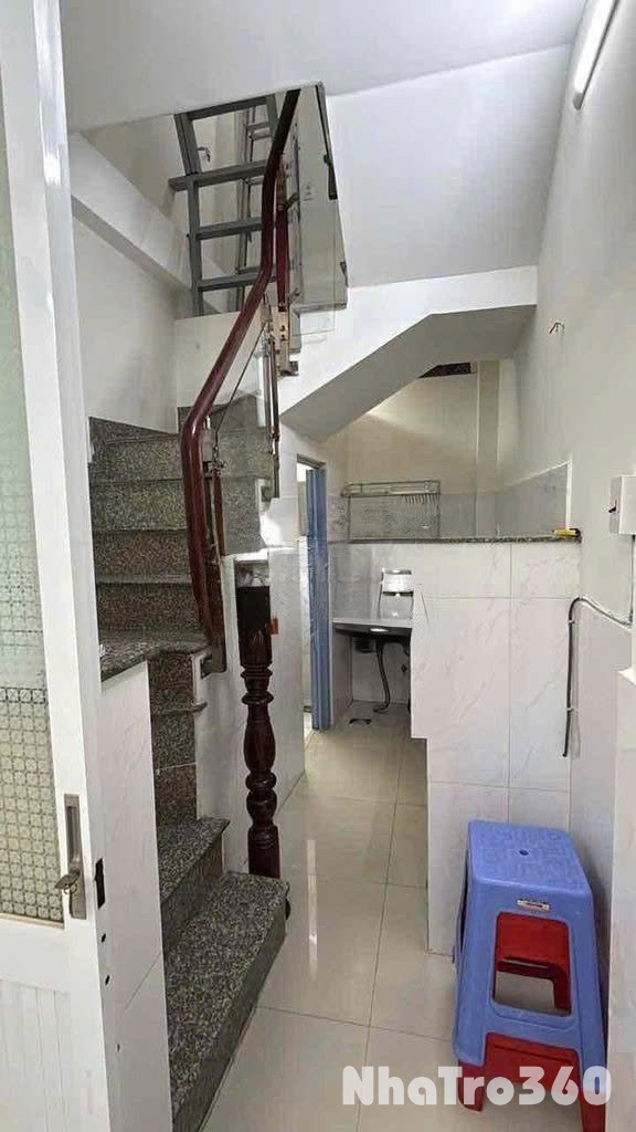 Cho Thuê Nhà Nguyên Căn Trần Bình Trọng Q5 giá rẻ