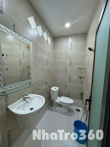 Cho Thuê Nhà Nguyên Căn Nguyễn Trãi Q5 gần Bàn Cờ