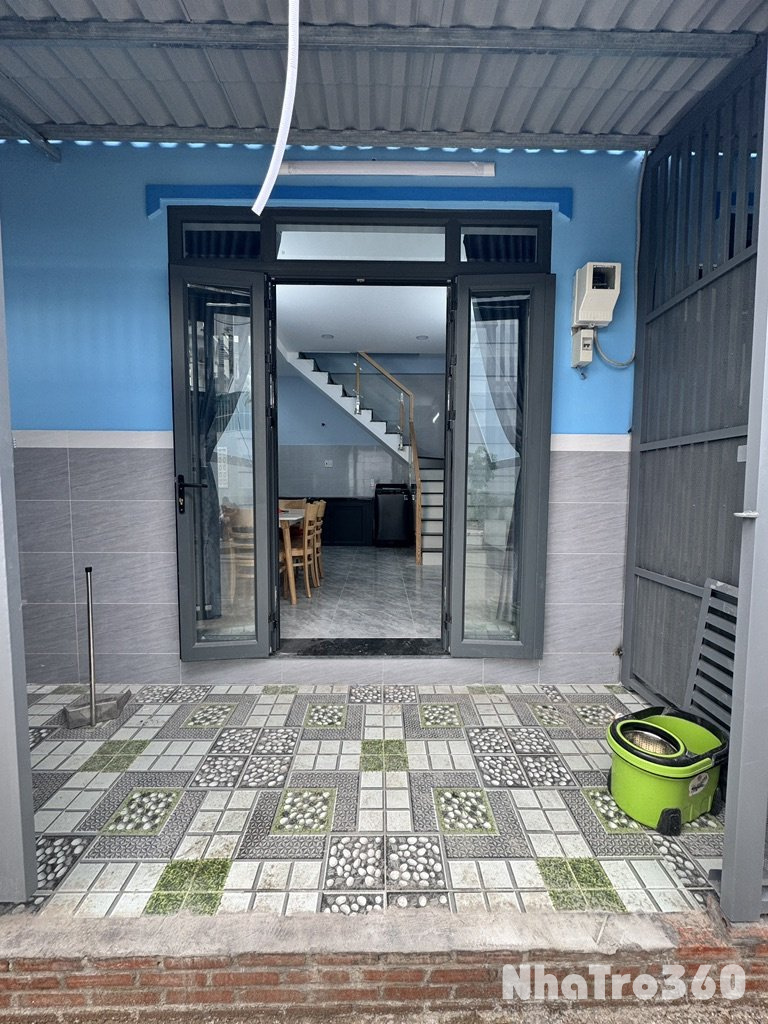 NHA CHO THUÊ NGUYÊN CẰN 70m2 MỚI XÂY LINH ĐÔNG