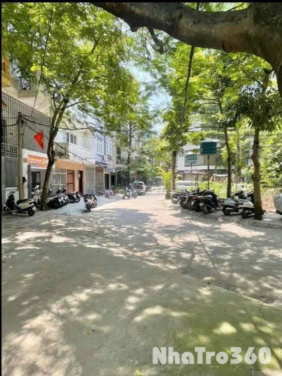 Cho thuê nhà KĐT Đền Lừ, 3.5 tầng x 100m2, ô tô đỗ cửa, 25 Triệu