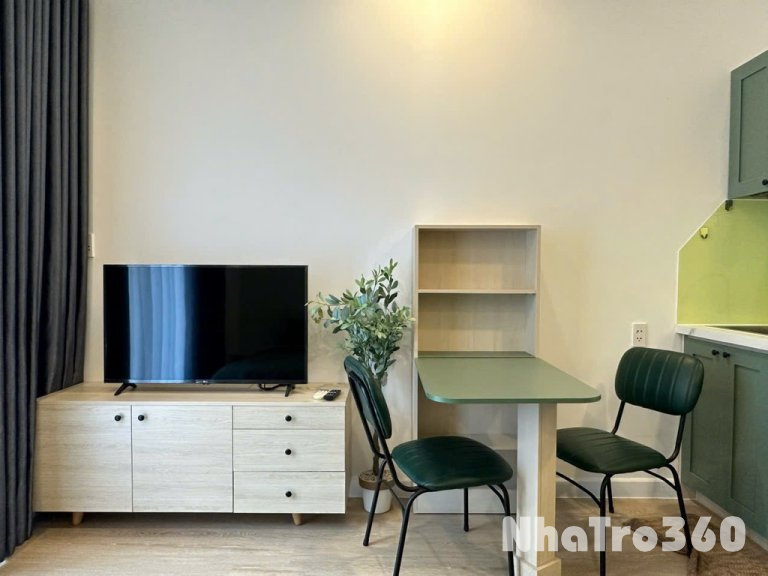 Trống sẵn căn Studio Q10 máy giặt riêng, ban công