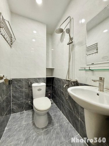 Cho thuê căn hộ Studio Tách bếp, Cửa sổ Q8 gần cầu Chà Và, cầu Nhị Thiên Đường, chợ Xóm Củi