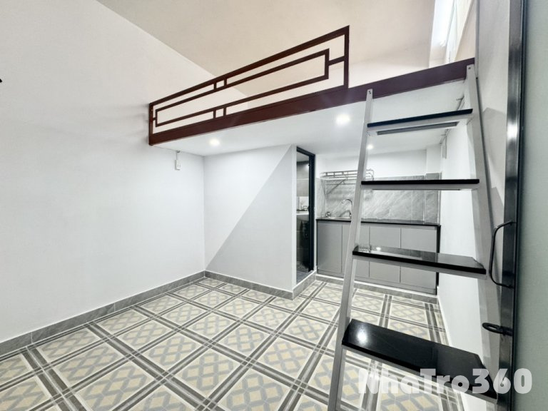 Duplex nhà mới chưa qua sử dụng