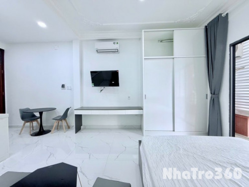 CĂN HỘ BAN CÔNG FULL NỘI THẤT QUẬN 4