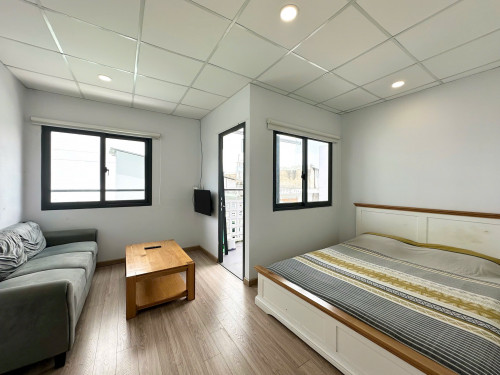 CHO THUÊ CĂN HỘ 1PN, Q1, ĐƯỜNG CÔ GIANG, gần ĐH Văn Lang, Cầu Ông Lãnh, CV 23/9
