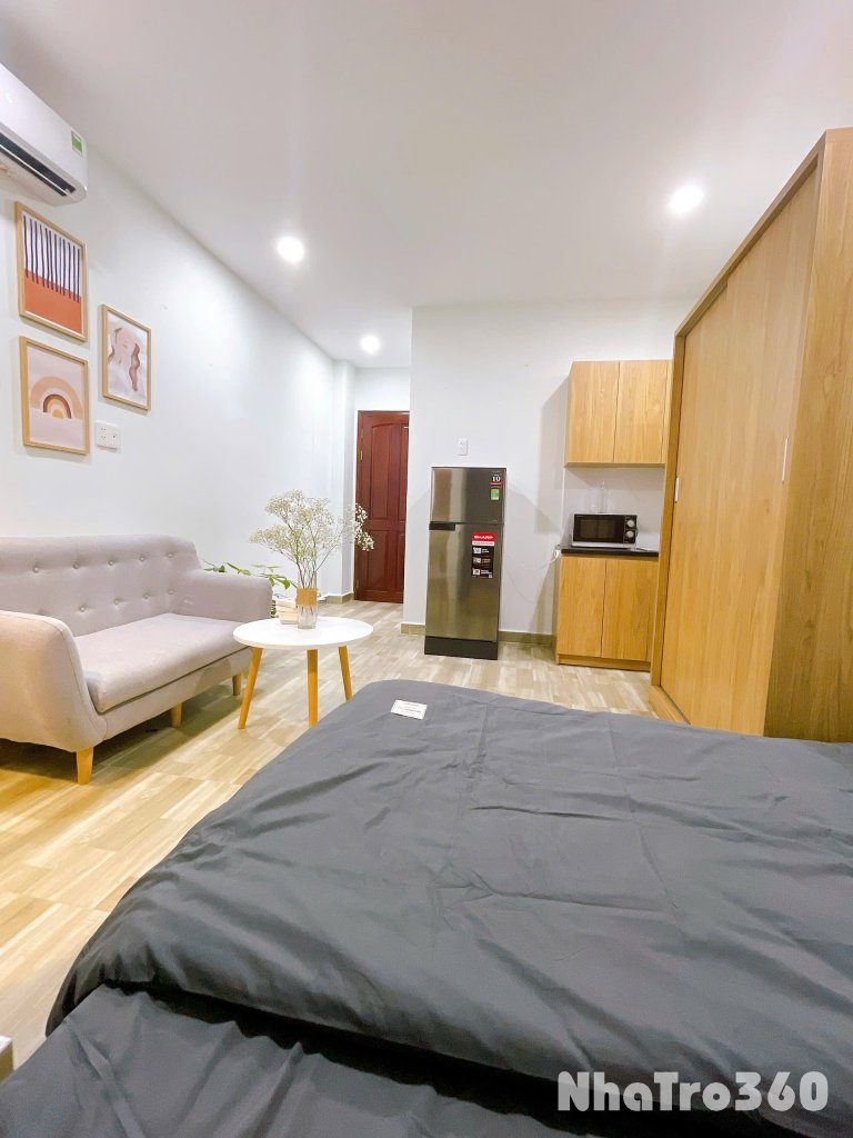 Cho thuê căn hộ Studio Ban công, View đẹp Q1 gần Phố Nguyễn Huệ, Bitexco, nhà hát Thành Phố, Bến Bạch Đằng