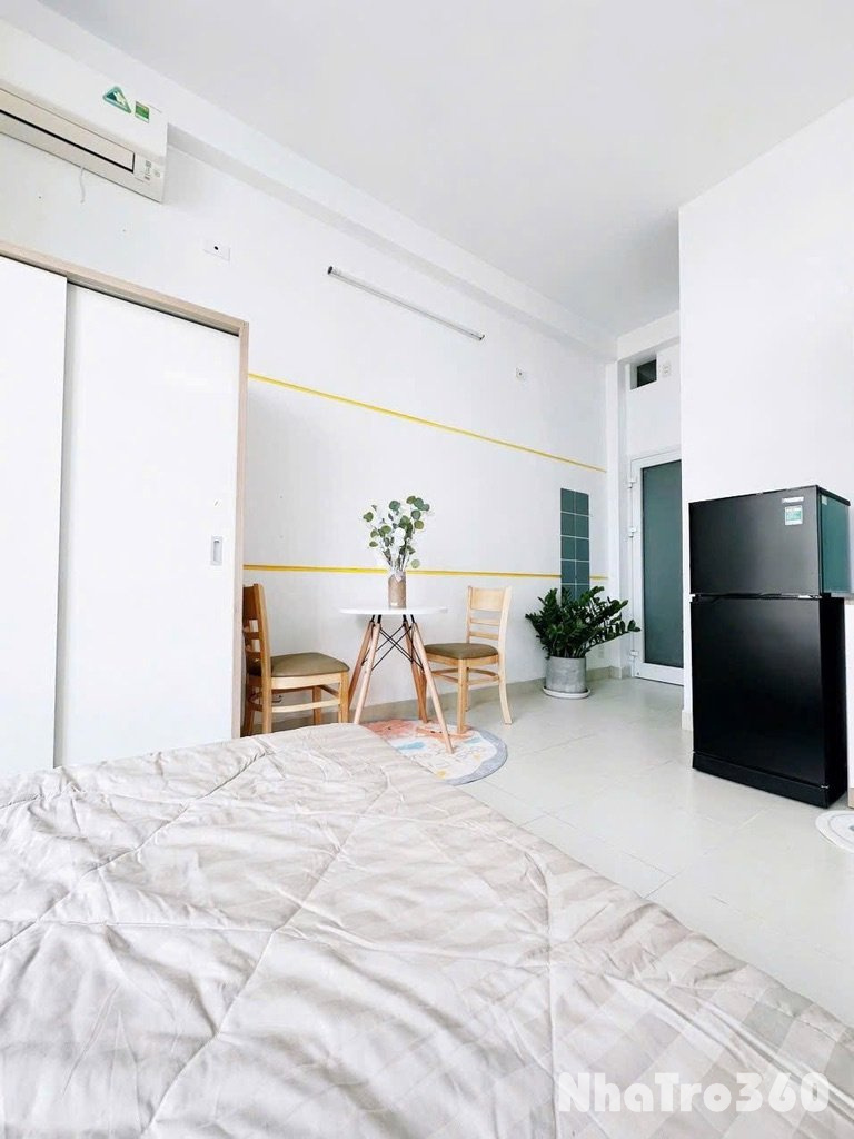 STUDIO RỘNG RÃI, BAN CÔNG THOÁNG, ĐẦU ĐỦ TIỆN NGHI