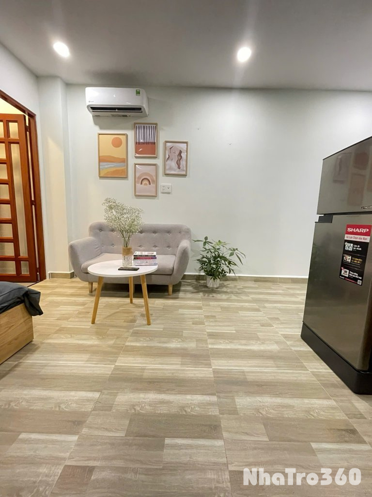 Cho thuê căn hộ Studio Ban công, View đẹp Q1 gần Phố Nguyễn Huệ, Bitexco, nhà hát Thành Phố, Bến Bạch Đằng