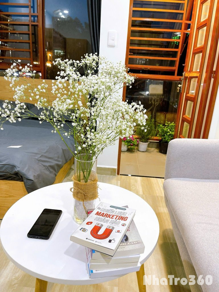 Cho thuê căn hộ Studio Ban công, View đẹp Q1 gần Phố Nguyễn Huệ, Bitexco, nhà hát Thành Phố, Bến Bạch Đằng