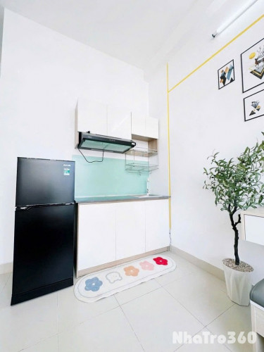 STUDIO RỘNG RÃI, BAN CÔNG THOÁNG, ĐẦU ĐỦ TIỆN NGHI
