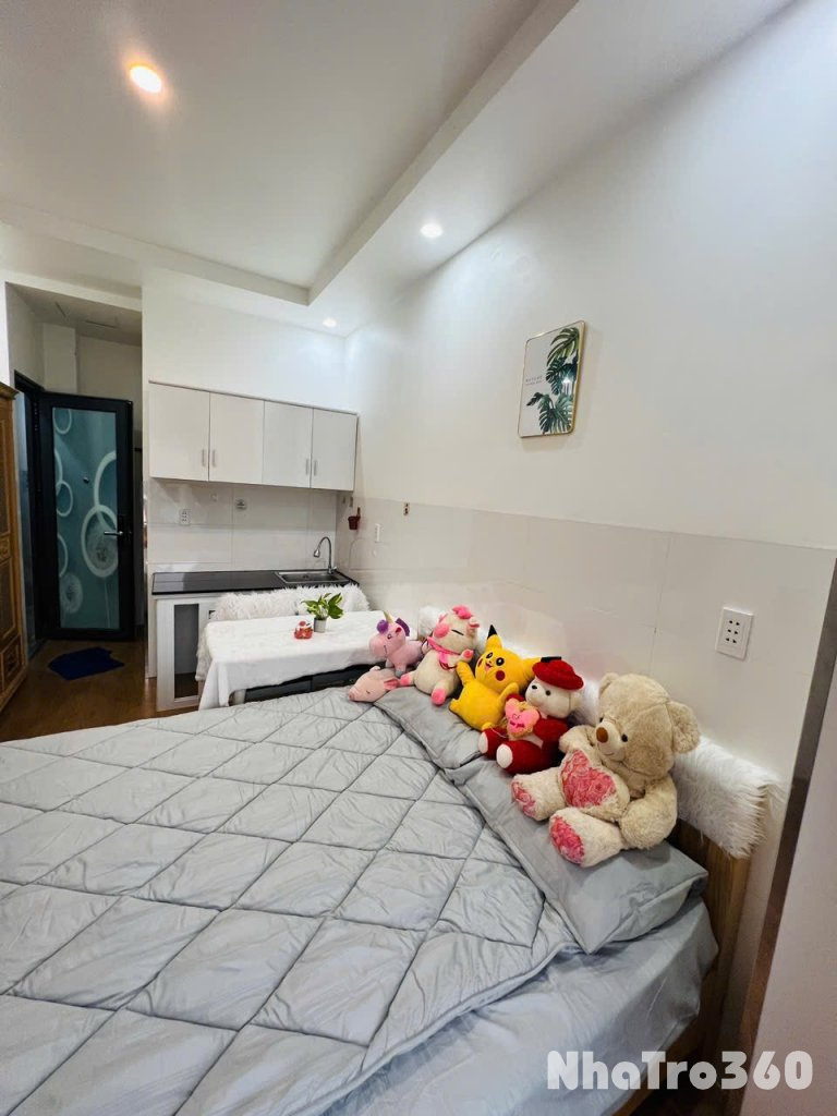 Cho thuê căn hộ Studio Ban công thoáng Q4 gần ĐH Luật, ĐH Nguyễn Tất Thành, cầu Tân Thuận, cầu Khánh Hội