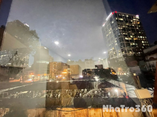 Cho thuê căn hộ Studio Ban công, View đẹp Q1 gần Phố Nguyễn Huệ, Bitexco, nhà hát Thành Phố, Bến Bạch Đằng