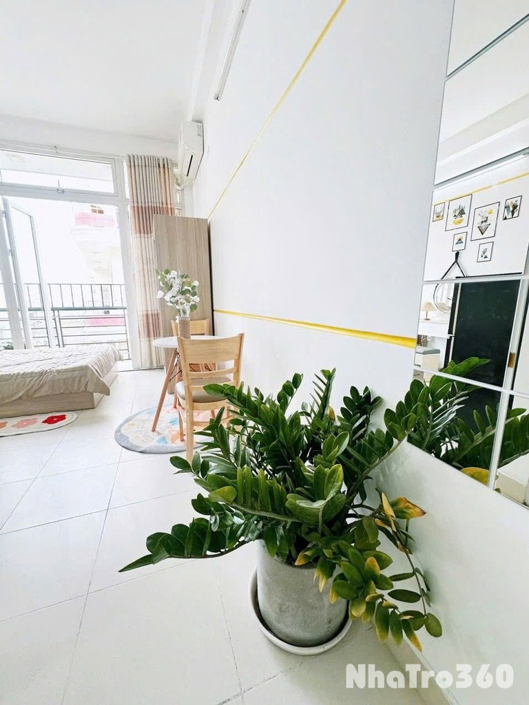 STUDIO RỘNG RÃI, BAN CÔNG THOÁNG, ĐẦU ĐỦ TIỆN NGHI