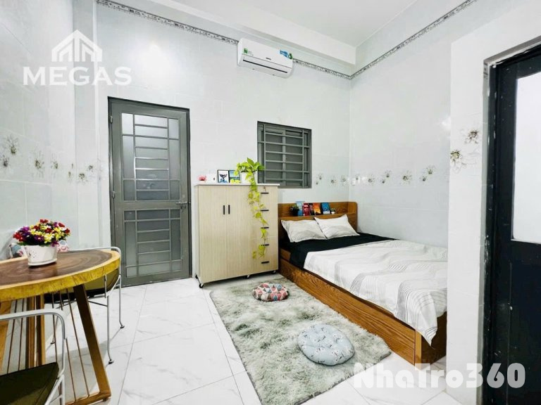 THUÊ LẸ HONG CHỦ LÊN DÁ