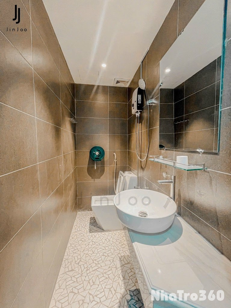 Cho Thuê Căn Hộ Full NT Gần Vòng Xoay Lăng Cha Cả