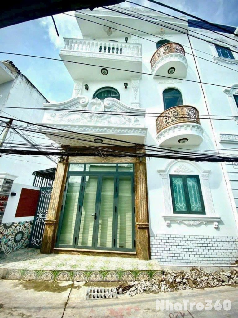 Nhà 10,5 triệu 3 phòng ngủ full nội thất gần Đại học Y Dược Cần Thơ