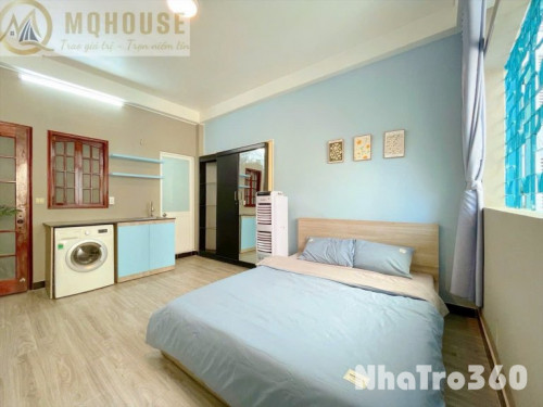 Cho thuê căn hộ Studio Ban công, Máy giặt riêng Q1 gần cầu Kiệu, chợ Tân Định, nhà thờ Tân Định