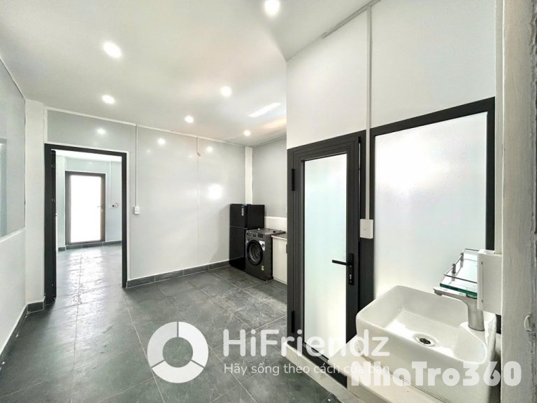 Full nội thất, tự do, 1pn, tách bếp, bancol