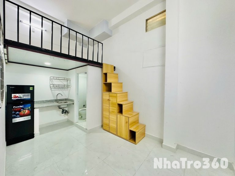 Full nội thất, cửa sổ, tự do, giá rẻ