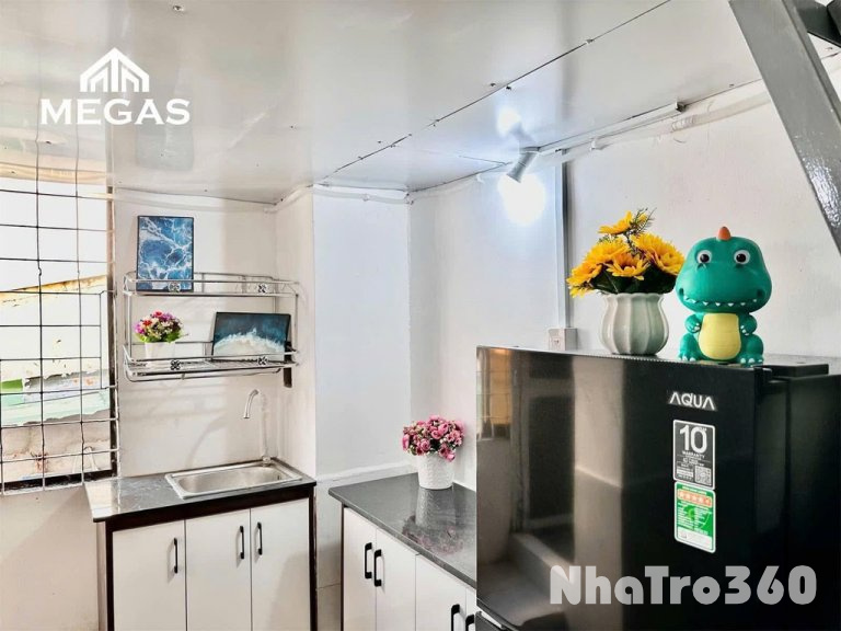 Full nội thất, cửa sổ, tự do, giá rẻ