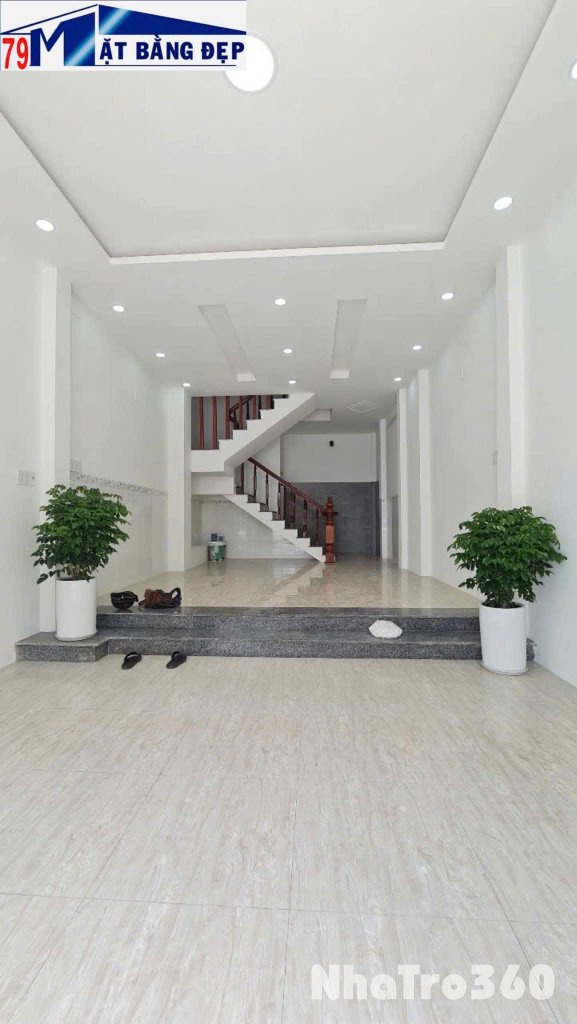 Cho thuê nhà Mặt Tiền Kinh doanh cạnh bên Chợ Đầm, Tp Nha Trang