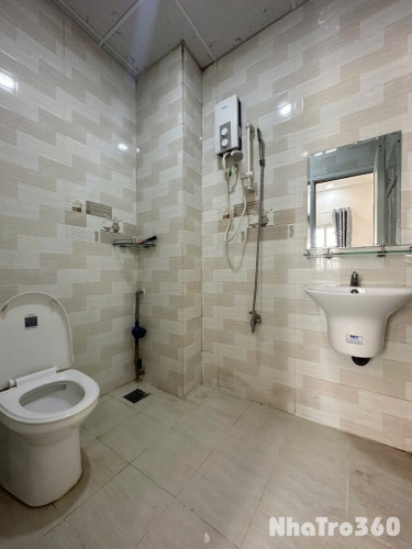 Cho thuê căn hộ Q10, đường Cao Thắng, gần ĐH Y Khoa, ĐH Bách Khoa, Vạn Hạnh Mall