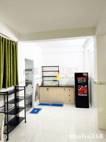 Căn hộ full nội thất
