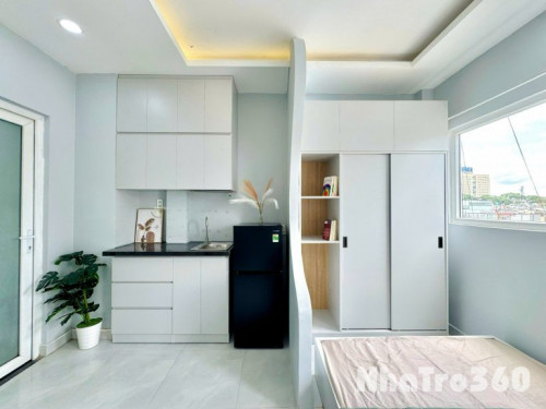 ✨ Studio ban công thoáng mát – full nội thất cao cấp ngay trung tâm quận 1