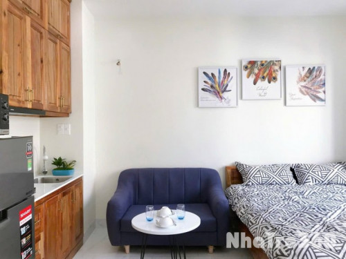 Cho thuê căn hộ Studio Ban công, Máy giặt riêng Q1 gần chợ Bến Thành, phố Bùi Viện, cầu Ông Lãnh