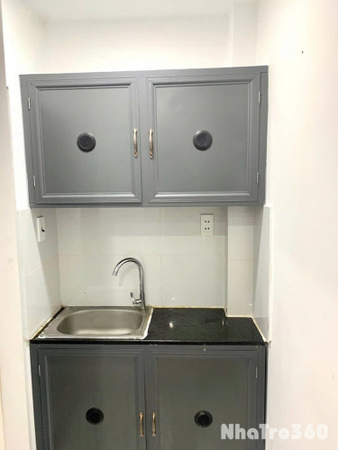 Cho thuê căn Studio Quận 10 cửa sổ full nội thất